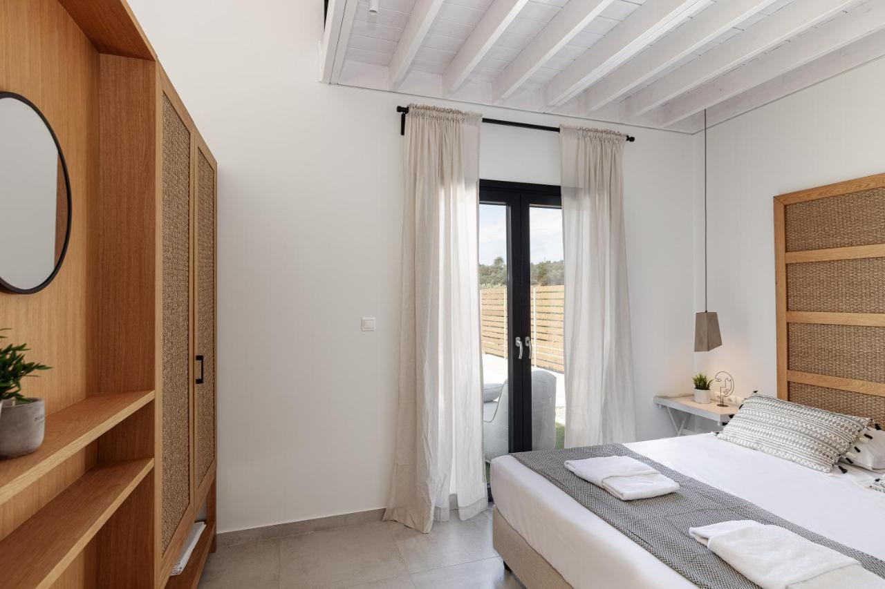 Carob Villas, An Eco-friendly Hideaway Vila