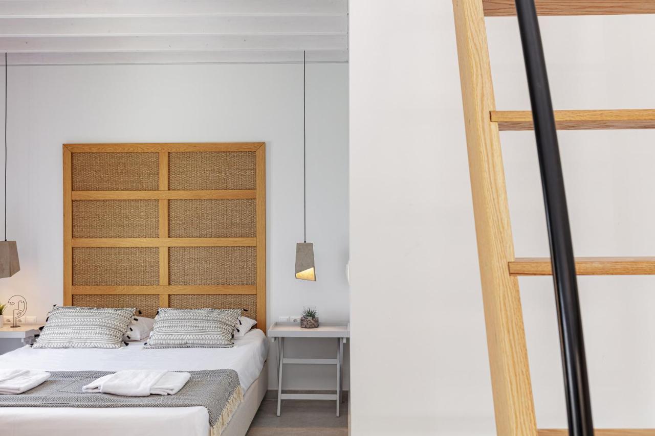 Carob Villas, An Eco-friendly Hideaway Vila *