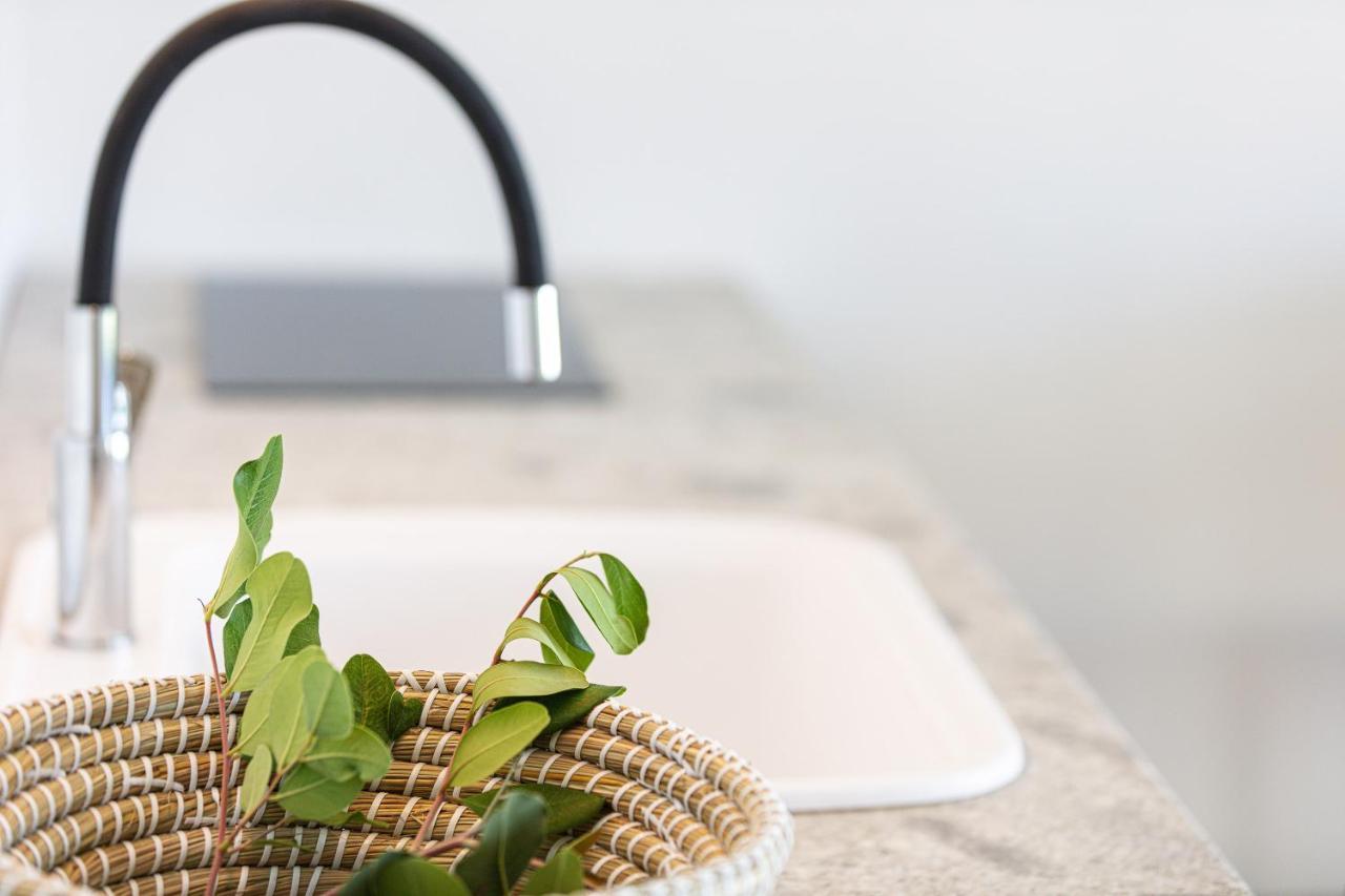 Vila Carob Villas, An Eco-friendly Hideaway Sissi