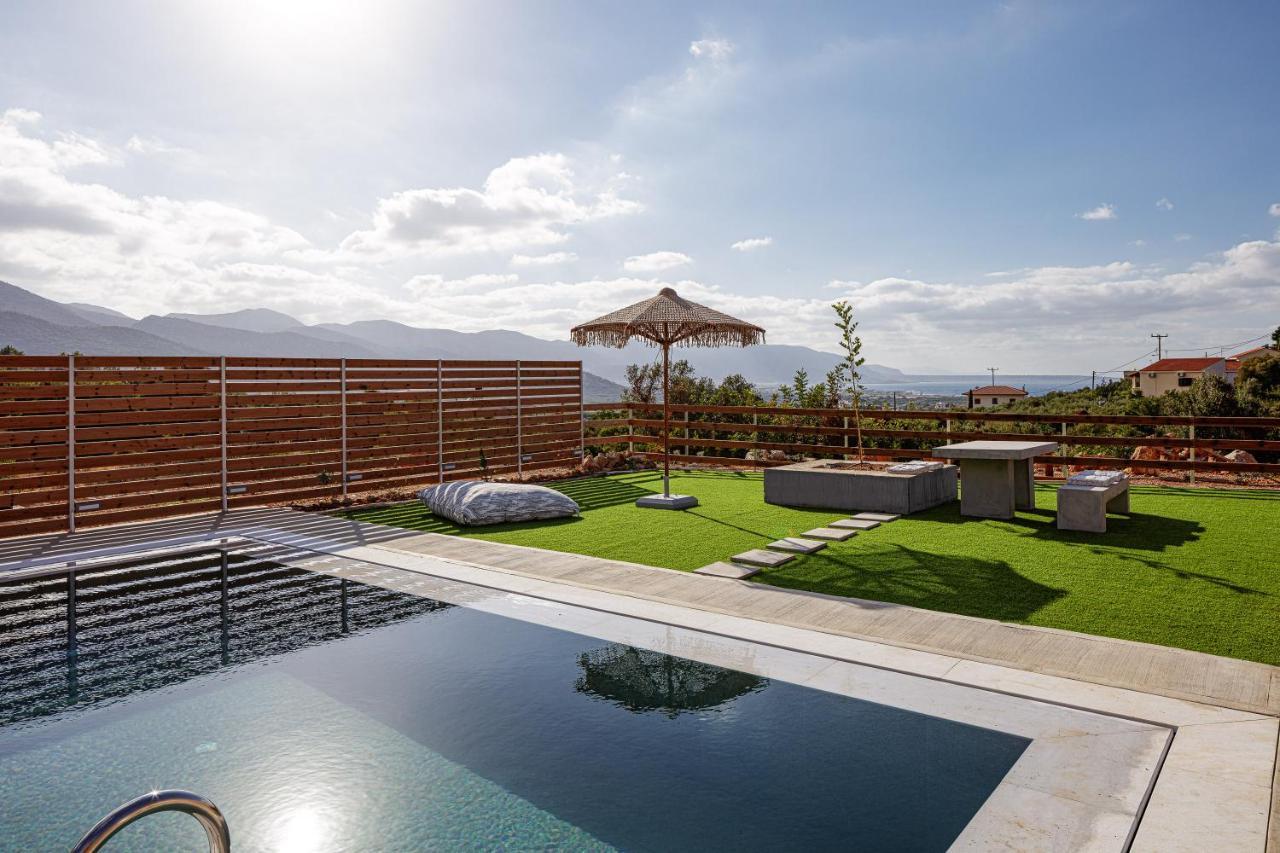 Vila Carob Villas, An Eco-friendly Hideaway Sissi