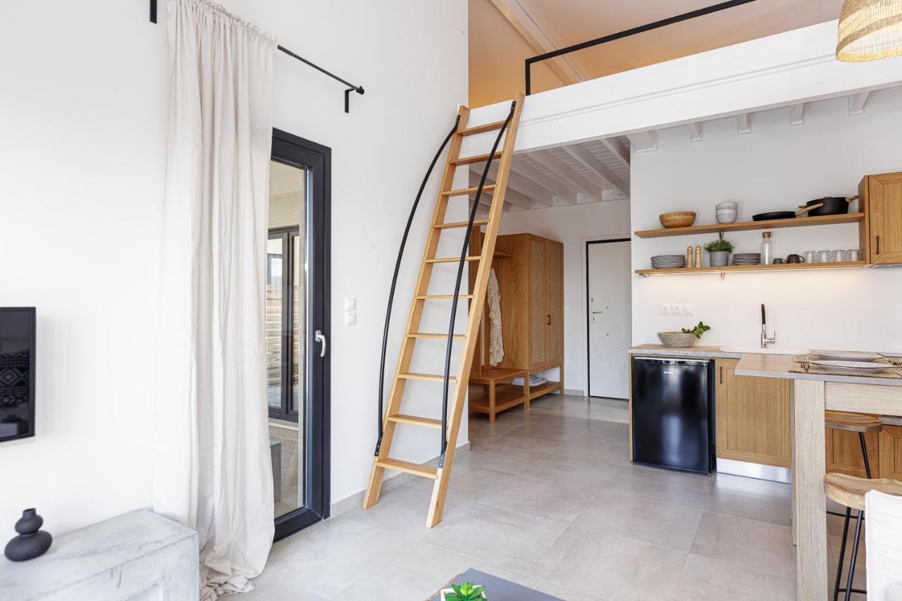 Carob Villas, An Eco-friendly Hideaway Vila *