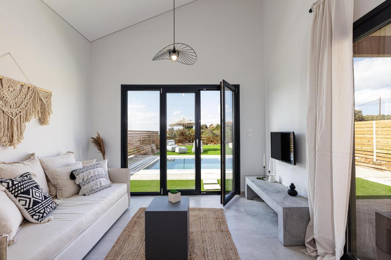 Vila Carob Villas, An Eco-friendly Hideaway
